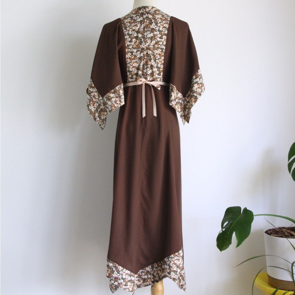 🧺 Vintage 70s Brown Hippie / Prairie Dress 🧺 - Picture 3 of 4